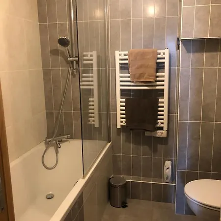 Maison Calme Et Agreable Privatunterkunft Reims